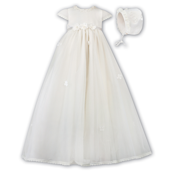 Sarah Louise Christening Gown & Bonnet – 001056